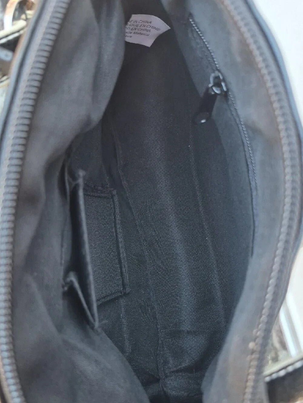 Vintage Y2K Black Women's Faux Leather Shoulder Bag with White Stitching